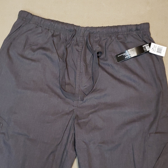 Medgear Large Charcoal Scrub Set. - Picture 7 of 9